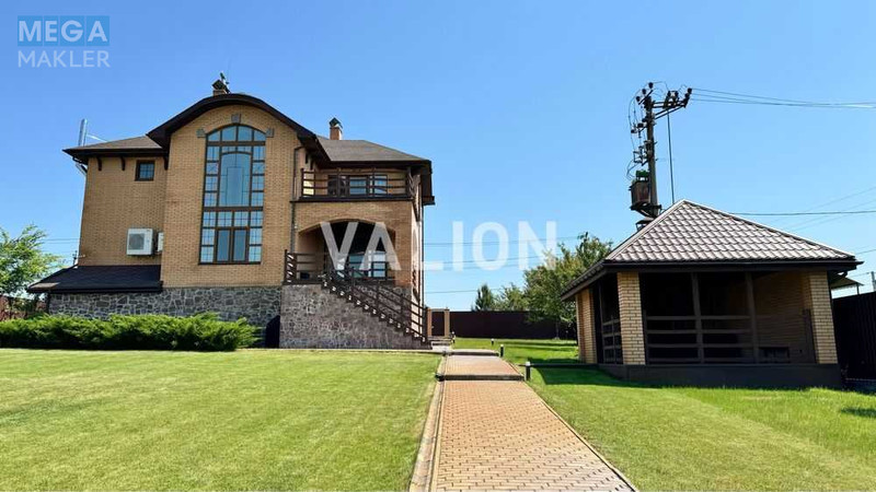 Продаж дома, 2 поверху, 290 кв.м, 5 кімнат, ділянка 15 соток, <a class="location-link" href="/muzichi/" title="Недвижимость Музичі">Музичі</a>, Перспективная (изображение 1)