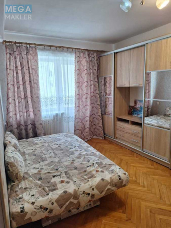 Оренда 2 кімнатної квартири, <a class="location-link" href="/kiev/" title="Недвижимость Київ">Київ</a>, <a class="location-link" href="/kiev/solomenskij/" title="Недвижимость Солом'янський район">Солом'янський р-н</a>, Ніщинського вул., 6 (изображение 1)