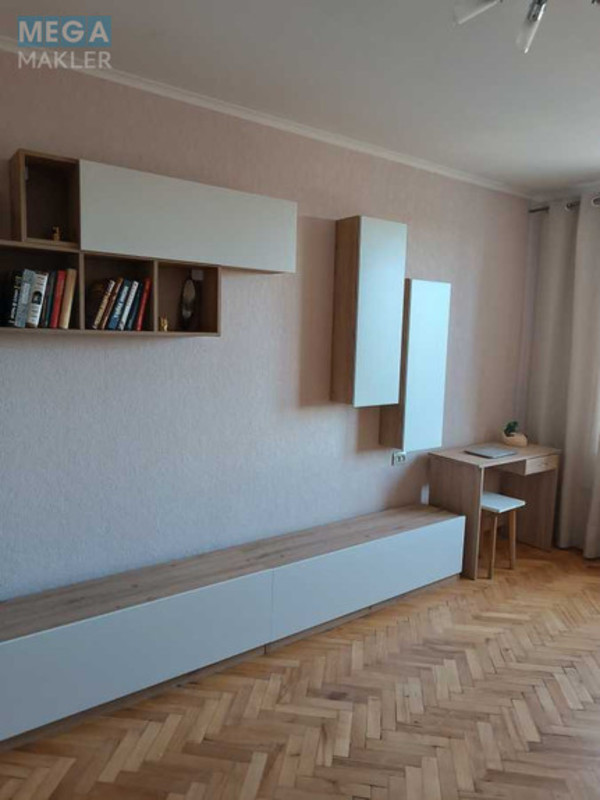 Оренда 2 кімнатної квартири, <a class="location-link" href="/kiev/" title="Недвижимость Київ">Київ</a>, <a class="location-link" href="/kiev/dneprovskij/" title="Недвижимость Дніпровський район">Дніпровський р-н</a>, Русанівська Набережна вул., 6 (изображение 1)