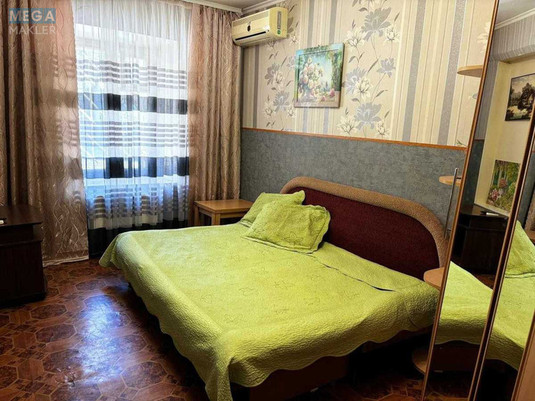 Оренда 1 кімнатної квартири, <a class="location-link" href="/odessa/" title="Недвижимость Одеса">Одеса</a>, <a class="location-link" href="/odessa/primorskij/" title="Недвижимость Приморський район">Приморський р-н</a>, Ломаный переулок, 1 (изображение 1)
