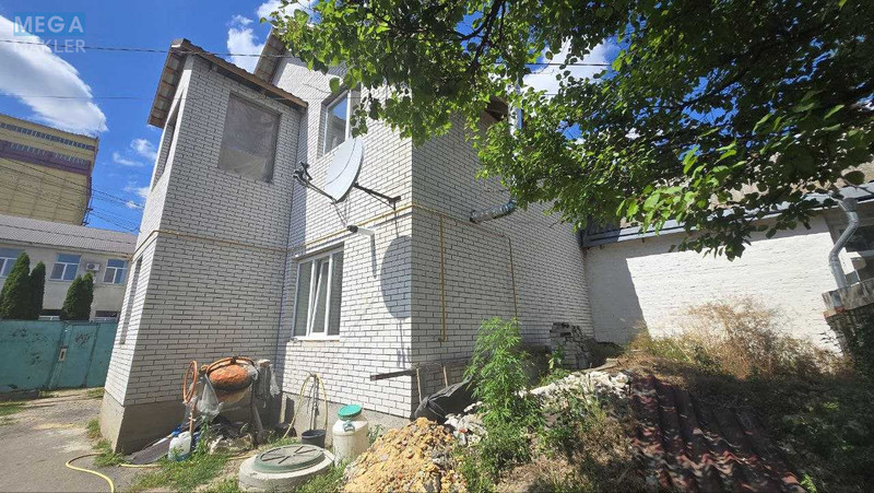 Продаж дома, 2 поверху, 100 кв.м, 4 кімнати, ділянка 3 сотки, <a class="location-link" href="/vasilkov/" title="Недвижимость Васильків">Васильків</a>, Консул (изображение 1)