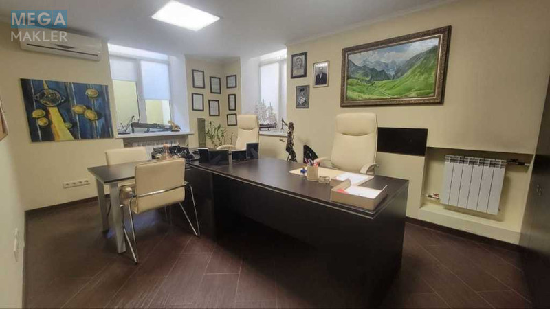 Продаж окремої будівлі/побудови, 100&nbsp;кв.м, <a class="location-link" href="/kiev/" title="Недвижимость Київ">Київ</a>, <a class="location-link" href="/kiev/shevchenkovskij/" title="Недвижимость Шевченківський район">Шевченківський р-н</a>, Пушкінська вул., 31Б (изображение 1)
