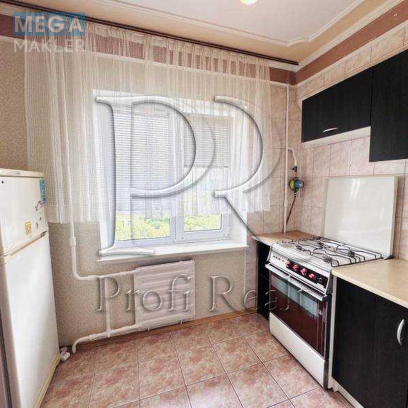 Продаж 1 кімнатної квартири (31/15/6), 7 пов. 9 пов. будинку, <a class="location-link" href="/kiev/" title="Недвижимость Київ">Київ</a>, <a class="location-link" href="/kiev/podolskij/" title="Недвижимость Подільський район">Подільський р-н</a>, Межовий провулок, 5 (изображение 1)