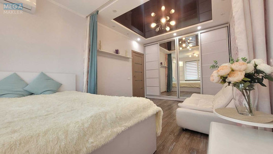 Оренда 1 кімнатної квартири, <a class="location-link" href="/kiev/" title="Недвижимость Київ">Київ</a>, <a class="location-link" href="/kiev/podolskij/" title="Недвижимость Подільський район">Подільський р-н</a>, Межевая ул., 23Б (изображение 1)