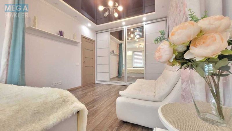 Оренда 1 кімнатної квартири, <a class="location-link" href="/kiev/" title="Недвижимость Київ">Київ</a>, <a class="location-link" href="/kiev/podolskij/" title="Недвижимость Подільський район">Подільський р-н</a>, Межевая ул., 23Б (изображение 1)