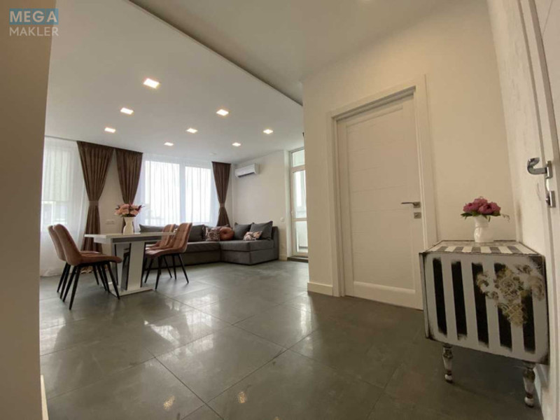 Продаж 4 кімнатної квартири (122/67/23), 25 пов. 26 пов. будинку, <a class="location-link" href="/kiev/" title="Недвижимость Київ">Київ</a>, <a class="location-link" href="/kiev/darnickij/" title="Недвижимость Дарницький район">Дарницький р-н</a>, Харьковское шоссе, 188 (изображение 1)