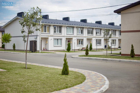 Продаж 2 кімнатної квартири (82/40/22), 2 пов. 2 пов. будинку, <a class="location-link" href="/borispol/" title="Недвижимость Бориспіль">Бориспіль</a>, ясна, 12 (изображение 1)