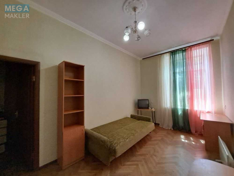 Оренда кімнати (підселення), <a class="location-link" href="/odessa/" title="Недвижимость Одеса">Одеса</a>, <a class="location-link" href="/odessa/primorskij/" title="Недвижимость Приморський район">Приморський р-н</a>, Кузнечная, 20 (изображение 1)