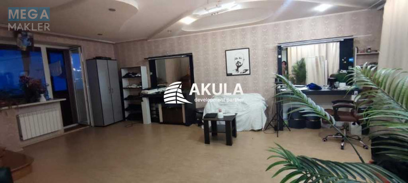 Продаж 3 кімнатної квартири (116,5/66/15,5), 9 пов. 10 пов. будинку, <a class="location-link" href="/kiev/" title="Недвижимость Київ">Київ</a>, <a class="location-link" href="/kiev/desnyanskij/" title="Недвижимость Деснянський район">Деснянський р-н</a>, Рональда Рейгана ул. (изображение 1)
