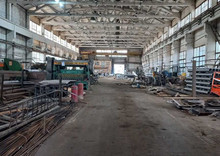 Оренда окремої будівлі/побудови, 2 100 кв.м, под производство