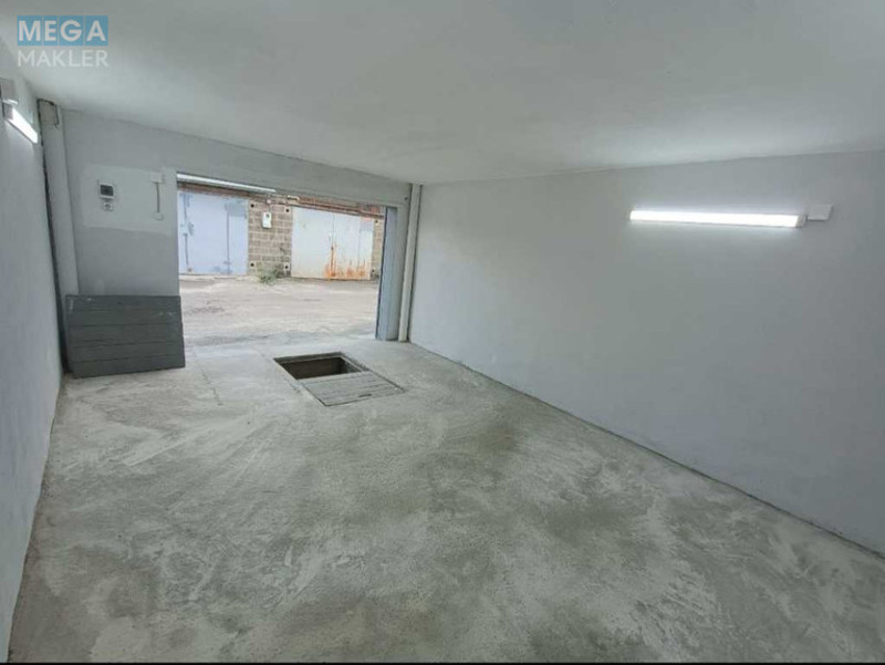 Продаж комерційної нерухомості, 44 кв.м, <a class="location-link" href="/kiev/" title="Недвижимость Київ">Київ</a>, <a class="location-link" href="/kiev/desnyanskij/" title="Недвижимость Деснянський район">Деснянський р-н</a>, Пухівська вул., 2 (изображение 1)