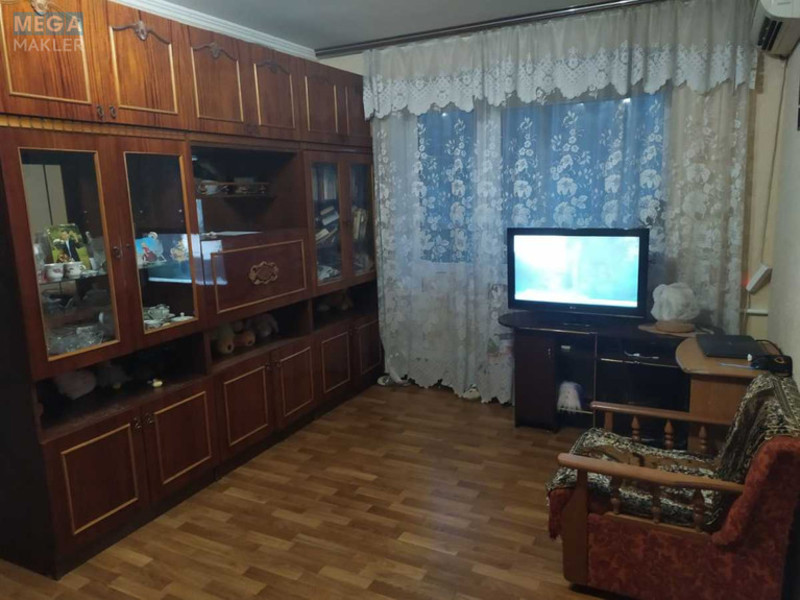Оренда 2 кімнатної квартири, <a class="location-link" href="/kiev/" title="Недвижимость Київ">Київ</a>, <a class="location-link" href="/kiev/solomenskij/" title="Недвижимость Солом'янський район">Солом'янський р-н</a>, Михаила Донца ул., 17/46 (изображение 1)