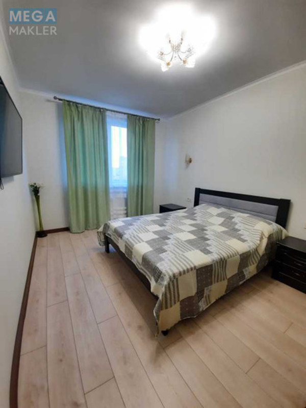 Оренда 2 кімнатної квартири, <a class="location-link" href="/kiev/" title="Недвижимость Київ">Київ</a>, <a class="location-link" href="/kiev/darnickij/" title="Недвижимость Дарницький район">Дарницький р-н</a>, Ревуцького вул., 40в (изображение 1)