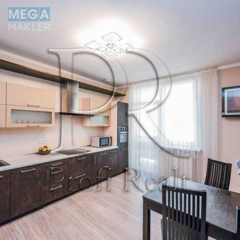 Продаж 3 кімнатної квартири (117/65/17), 4 пов. 10 пов. будинку, <a class="location-link" href="/kiev/" title="Недвижимость Київ">Київ</a>, <a class="location-link" href="/kiev/goloseevskij/" title="Недвижимость Голосіївський район">Голосіївський р-н</a>, Ломоносова вулиця, 73-В (изображение 1)