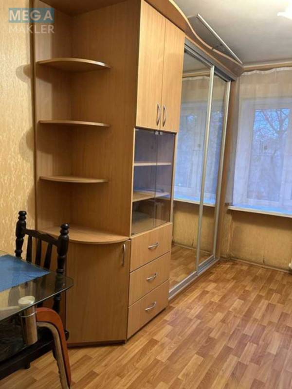 Оренда кімнати (підселення), <a class="location-link" href="/odessa/" title="Недвижимость Одеса">Одеса</a>, <a class="location-link" href="/odessa/primorskij/" title="Недвижимость Приморський район">Приморський р-н</a>, Балковская, 36/1 (изображение 1)