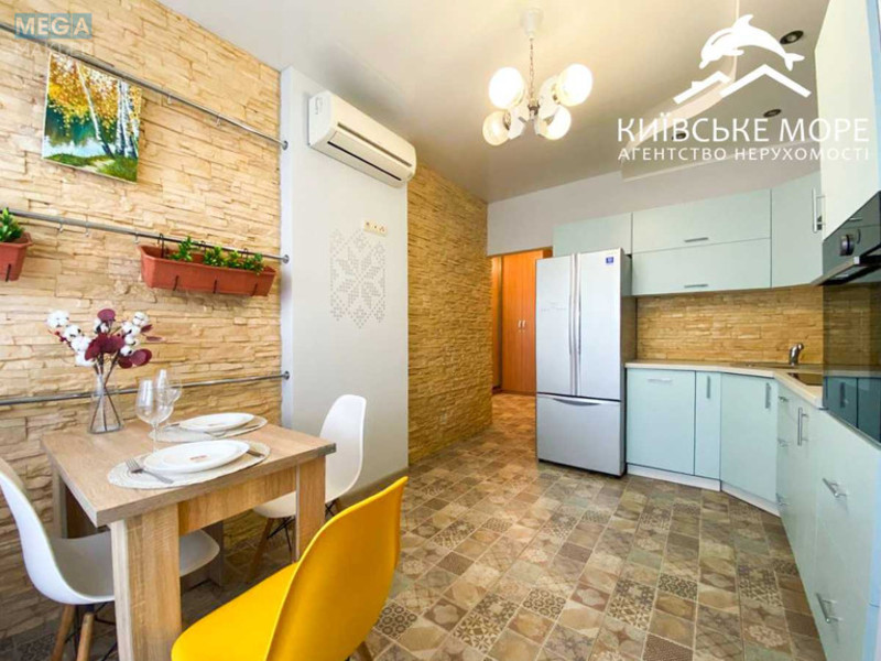 Оренда 1 кімнатної квартири, <a class="location-link" href="/kiev/" title="Недвижимость Київ">Київ</a>, <a class="location-link" href="/kiev/dneprovskij/" title="Недвижимость Дніпровський район">Дніпровський р-н</a>, Воскресенська вул., 14Е (изображение 1)