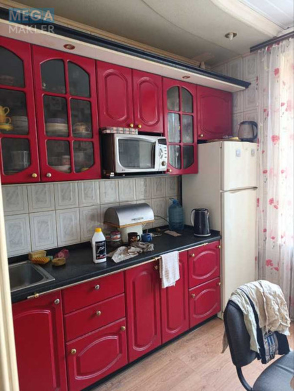 Продаж 3 кімнатної квартири (64/43/8), 2 пов. 5 пов. будинку, <a class="location-link" href="/dnepropetrovsk/" title="Недвижимость Дніпра">Дніпро</a>, Незалежності, 11 (изображение 1)