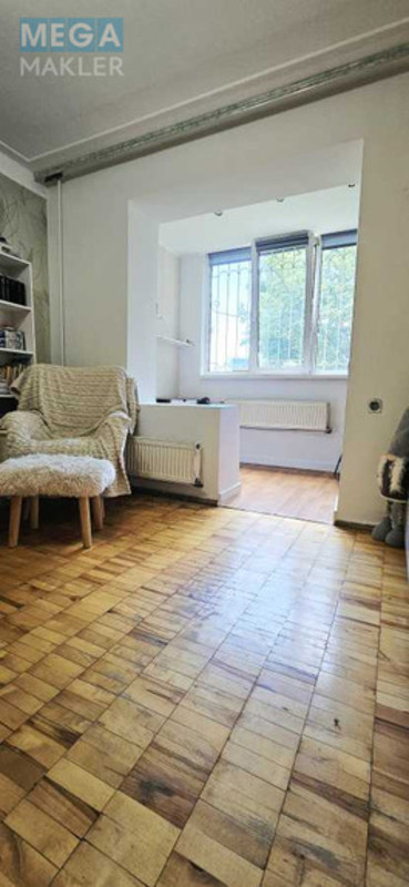 Продаж 2 кімнатної квартири (58,5/33,4/8,3), 1 пов. 11 пов. будинку, <a class="location-link" href="/kiev/" title="Недвижимость Київ">Київ</a>, <a class="location-link" href="/kiev/svyatoshinskij/" title="Недвижимость Святошинський район">Святошинський р-н</a>, Героев Космоса ул., 11 (изображение 1)