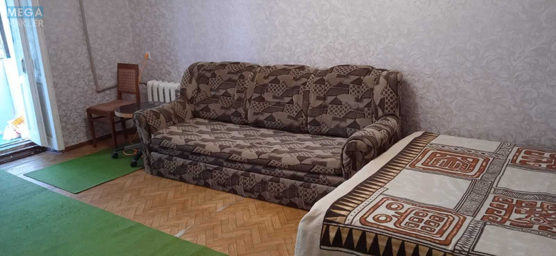 Оренда 1 кімнатної квартири, <a class="location-link" href="/odessa/" title="Недвижимость Одеса">Одеса</a>, <a class="location-link" href="/odessa/suvorovskij/" title="Недвижимость Суворовський район">Суворовський р-н</a>, Красная, 15 (изображение 1)