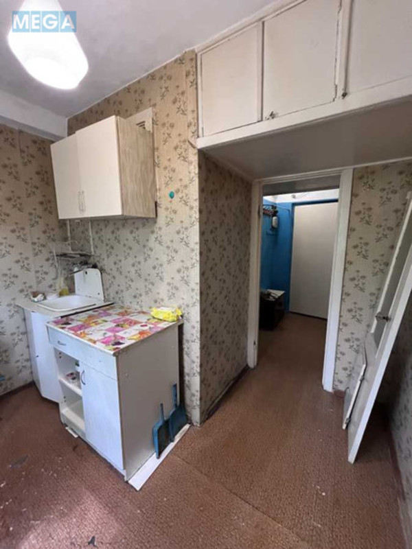 Продаж 1 кімнатної квартири (27,6/15/6,5), 2 пов. 5 пов. будинку, <a class="location-link" href="/kiev/" title="Недвижимость Київ">Київ</a>, <a class="location-link" href="/kiev/podolskij/" title="Недвижимость Подільський район">Подільський р-н</a>, Краснопольская ул., 8 (изображение 1)