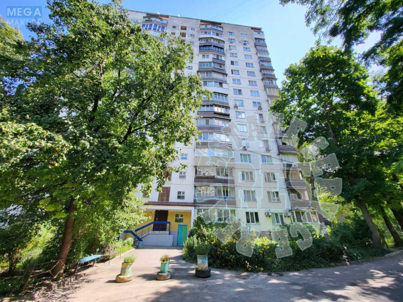 Продаж 3 кімнатної квартири (67,5/43/8), 1 пов. 16 пов. будинку, <a class="location-link" href="/kiev/" title="Недвижимость Київ">Київ</a>, <a class="location-link" href="/kiev/solomenskij/" title="Недвижимость Солом'янський район">Солом'янський р-н</a>, Стадіонна вул., 14 (изображение 1)