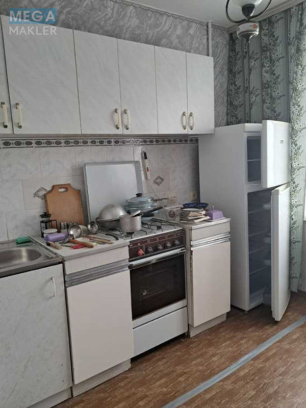 Оренда 1 кімнатної квартири, <a class="location-link" href="/kiev/" title="Недвижимость Київ">Київ</a>, <a class="location-link" href="/kiev/svyatoshinskij/" title="Недвижимость Святошинський район">Святошинський р-н</a>, Жолудєва вул., 3а (изображение 1)