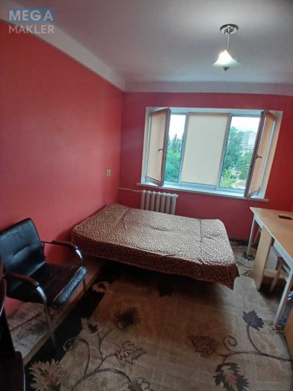 Оренда кімнати (підселення), <a class="location-link" href="/kiev/" title="Недвижимость Київ">Київ</a>, <a class="location-link" href="/kiev/dneprovskij/" title="Недвижимость Дніпровський район">Дніпровський р-н</a>, Юності вул., 9 (изображение 1)