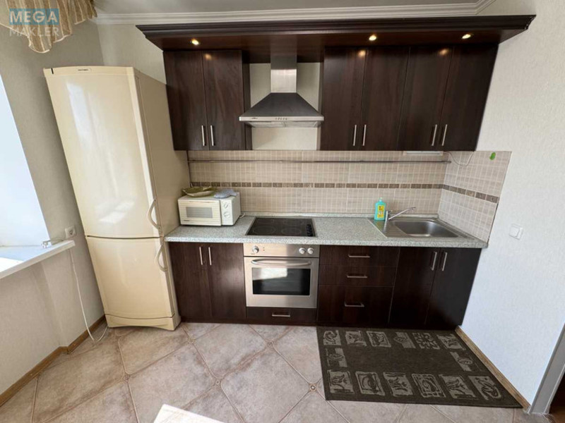 Оренда 2 кімнатної квартири, <a class="location-link" href="/kiev/" title="Недвижимость Київ">Київ</a>, <a class="location-link" href="/kiev/shevchenkovskij/" title="Недвижимость Шевченківський район">Шевченківський р-н</a>, Перемоги просп., 62/1 (изображение 1)