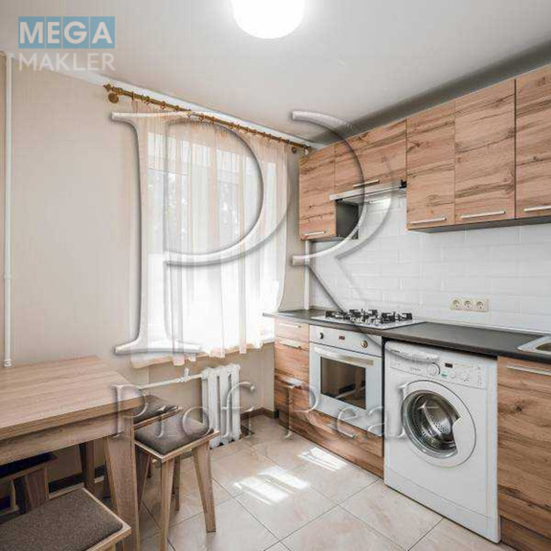 Продаж 2 кімнатної квартири (46/27/7), 3 пов. 4 пов. будинку, <a class="location-link" href="/kiev/" title="Недвижимость Київ">Київ</a>, <a class="location-link" href="/kiev/solomenskij/" title="Недвижимость Солом'янський район">Солом'янський р-н</a>, Сімї Ідзиковських вул., 23/10 (изображение 1)