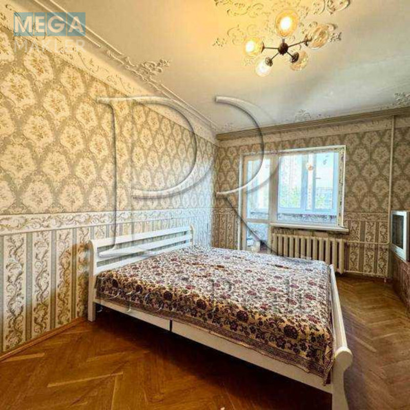 Продаж 3 кімнатної квартири (73/41/9), 5 пов. 9 пов. будинку, <a class="location-link" href="/kiev/" title="Недвижимость Київ">Київ</a>, <a class="location-link" href="/kiev/darnickij/" title="Недвижимость Дарницький район">Дарницький р-н</a>, Вербицького Архітектора вулиця, 28В (изображение 1)