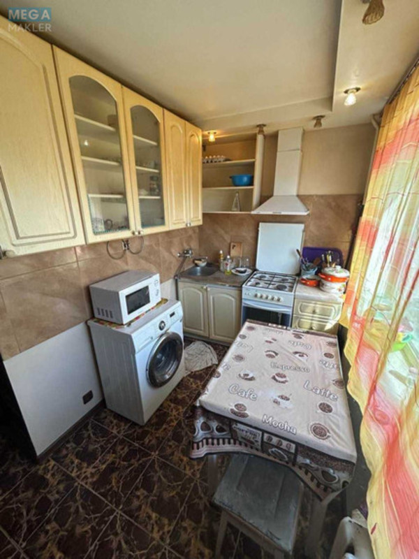Оренда 2 кімнатної квартири, <a class="location-link" href="/kiev/" title="Недвижимость Київ">Київ</a>, <a class="location-link" href="/kiev/dneprovskij/" title="Недвижимость Дніпровський район">Дніпровський р-н</a>, Труда бульв., 1 (изображение 1)