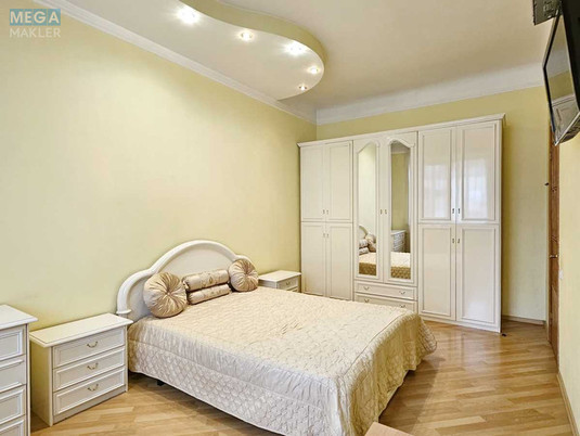 Оренда 2 кімнатної квартири, <a class="location-link" href="/kiev/" title="Недвижимость Київ">Київ</a>, <a class="location-link" href="/kiev/goloseevskij/" title="Недвижимость Голосіївський район">Голосіївський р-н</a>, Велика Васильківська вул., 132 (изображение 1)
