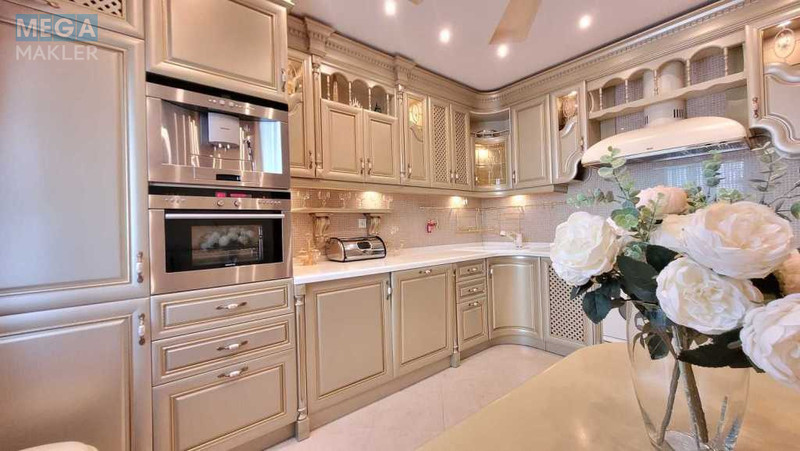 Продаж 3 кімнатної квартири (111/68/12), 4 пов. 12 пов. будинку, <a class="location-link" href="/kiev/" title="Недвижимость Київ">Київ</a>, <a class="location-link" href="/kiev/solomenskij/" title="Недвижимость Солом'янський район">Солом'янський р-н</a>, Леваневского ул., 7 (изображение 1)