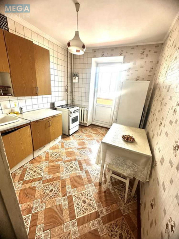 Продаж 1 кімнатної квартири (36/19/8), 5 пов. 9 пов. будинку, <a class="location-link" href="/borispol/" title="Недвижимость Бориспіль">Бориспіль</a>, Головатого (изображение 1)