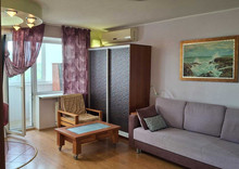 Продаж 1 кімнатної квартири (33/19/4), 5 пов. 5 пов. будинку