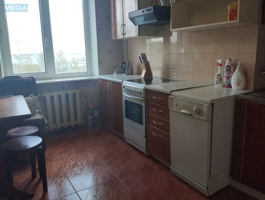 Оренда 1 кімнатної квартири, <a class="location-link" href="/dnepropetrovsk/" title="Недвижимость Дніпра">Дніпро</a>, Набережна Перемоги, 130 (изображение 1)