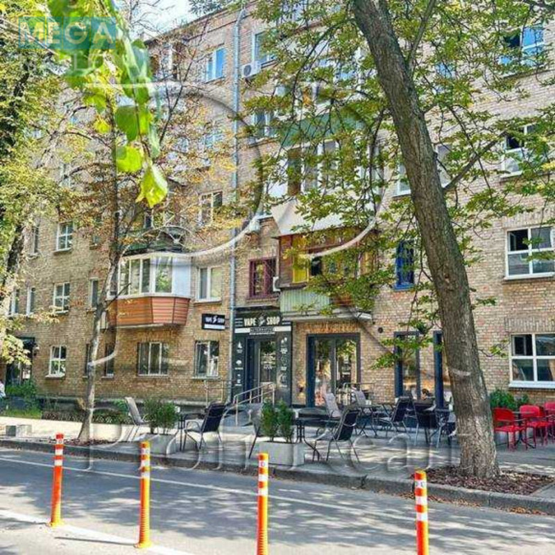 Продаж 1 кімнатної квартири (29/15/7), 4 пов. 5 пов. будинку, <a class="location-link" href="/kiev/" title="Недвижимость Київ">Київ</a>, <a class="location-link" href="/kiev/pecherskij/" title="Недвижимость Печерський район">Печерський р-н</a>, Цитадельна вулиця, 7 (изображение 1)