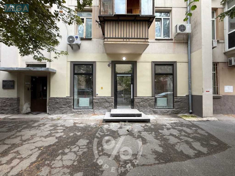 Продаж комерційної нерухомості, 72&nbsp;кв.м, под магазин, <a class="location-link" href="/kiev/" title="Недвижимость Київ">Київ</a>, <a class="location-link" href="/kiev/pecherskij/" title="Недвижимость Печерський район">Печерський р-н</a>, Липська вул., 19/7 (изображение 1)