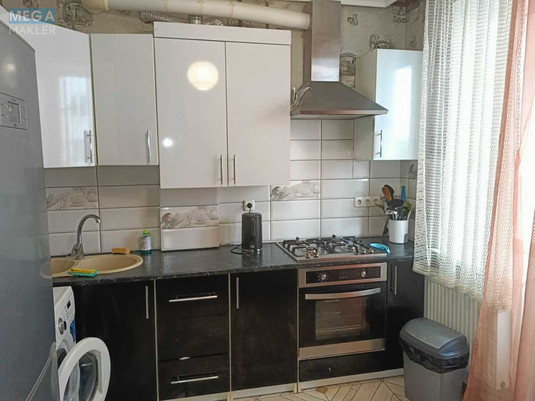 Продаж 1 кімнатної квартири (35/17/8), 3 пов. 8 пов. будинку, <a class="location-link" href="/gostomel/" title="Недвижимость Гостомель">Гостомель</a>, вереснева, 22 (изображение 1)