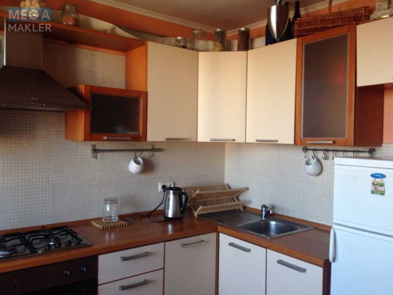 Продаж 1 кімнатної квартири (35/?/8), 11 пов. 16 пов. будинку, <a class="location-link" href="/kiev/" title="Недвижимость Київ">Київ</a>, <a class="location-link" href="/kiev/solomenskij/" title="Недвижимость Солом'янський район">Солом'янський р-н</a>, Солом`янська вул., 41 (изображение 1)