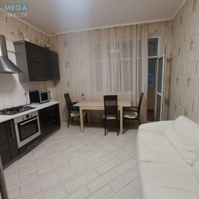 Оренда 3 кімнатної квартири, <a class="location-link" href="/petropavlovskaya-borshagovka/" title="Недвижимость Петропавлівська Борщагівка">Петропавлівська Борщагівка</a>, Борщагівська, 30А (изображение 1)