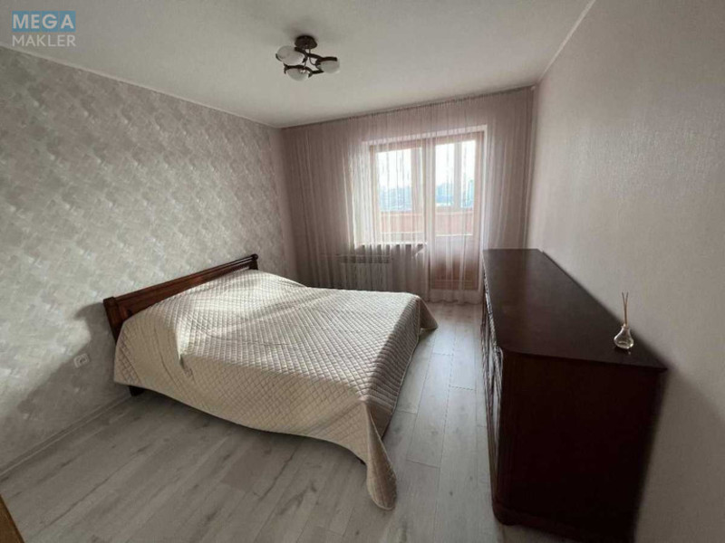 Продаж 2 кімнатної квартири (80/60/14), 13 пов. 16 пов. будинку, <a class="location-link" href="/kiev/" title="Недвижимость Київ">Київ</a>, <a class="location-link" href="/kiev/darnickij/" title="Недвижимость Дарницький район">Дарницький р-н</a>, Петра Григоренко просп., 33/34 (изображение 1)