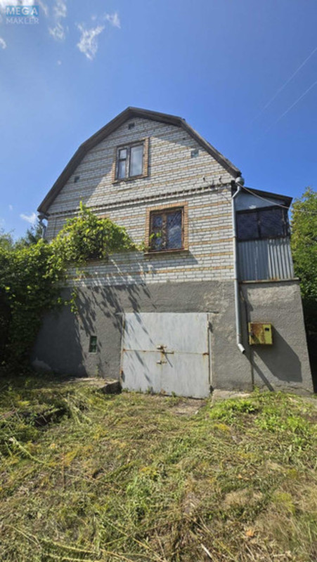 Продаж дома, 3&nbsp;поверху, 100&nbsp;кв.м, 3&nbsp;кімнати, ділянка 16&nbsp;соток, <a class="location-link" href="/malyutyanka/" title="Недвижимость Малютянка">Малютянка</a>, Глеваха (изображение 1)