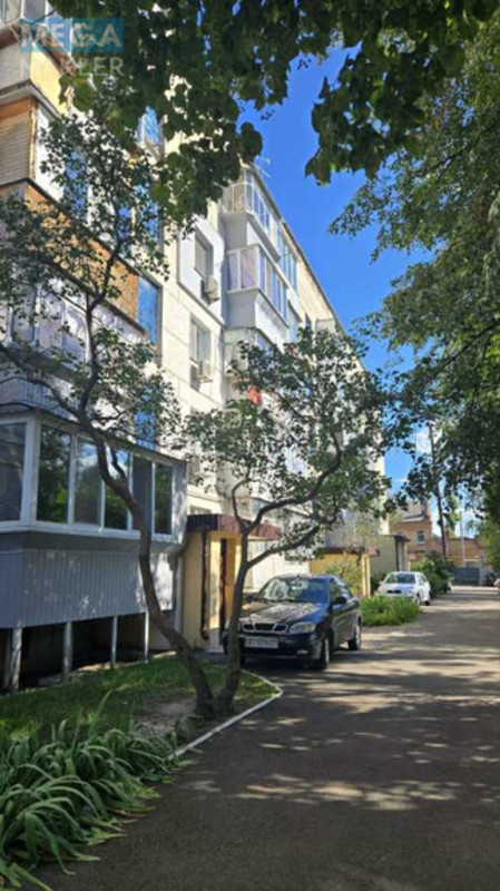 Продаж 3 кімнатної квартири (68/?/9), 3 пов. 5 пов. будинку, <a class="location-link" href="/vasilkov/" title="Недвижимость Васильків">Васильків</a>, Ощадкаса (изображение 1)