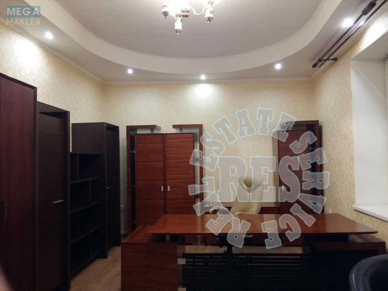 Продаж 3 кімнатної квартири (91/60,3/9,3), 3 пов. 9 пов. будинку, <a class="location-link" href="/kiev/" title="Недвижимость Київ">Київ</a>, <a class="location-link" href="/kiev/pecherskij/" title="Недвижимость Печерський район">Печерський р-н</a>, Івана Мазепи вул., 3 (изображение 1)