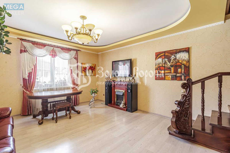 Продаж 2 кімнатної квартири (94,6/30/39,2), 5 пов. 6 пов. будинку, <a class="location-link" href="/sofievskaya-borshagovka/" title="Недвижимость Софіївська Борщагівка">Софіївська Борщагівка</a>, <a class="location-link" href="/sofievskaya-borshagovka/solomenskij/" title="Недвижимость Соломенский район">Соломенский р-н</a>, Івана Франка вул., 5 (изображение 1)