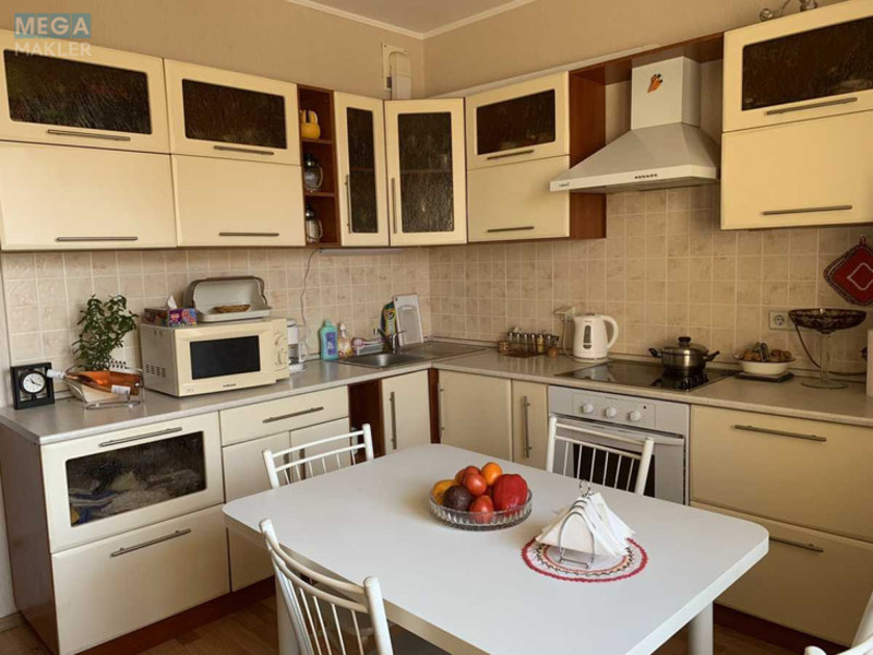 Оренда 1 кімнатної квартири, <a class="location-link" href="/kiev/" title="Недвижимость Київ">Київ</a>, <a class="location-link" href="/kiev/solomenskij/" title="Недвижимость Соломенский район">Соломенский р-н</a>, Машинобудівна вул., 21А (изображение 1)