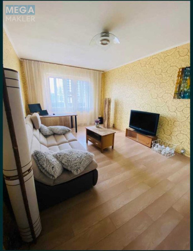 Оренда 2 кімнатної квартири, <a class="location-link" href="/kiev/" title="Недвижимость Київ">Київ</a>, <a class="location-link" href="/kiev/shevchenkovskij/" title="Недвижимость Шевченківський район">Шевченківський р-н</a>, Лукьяновская ул., 27 (изображение 1)