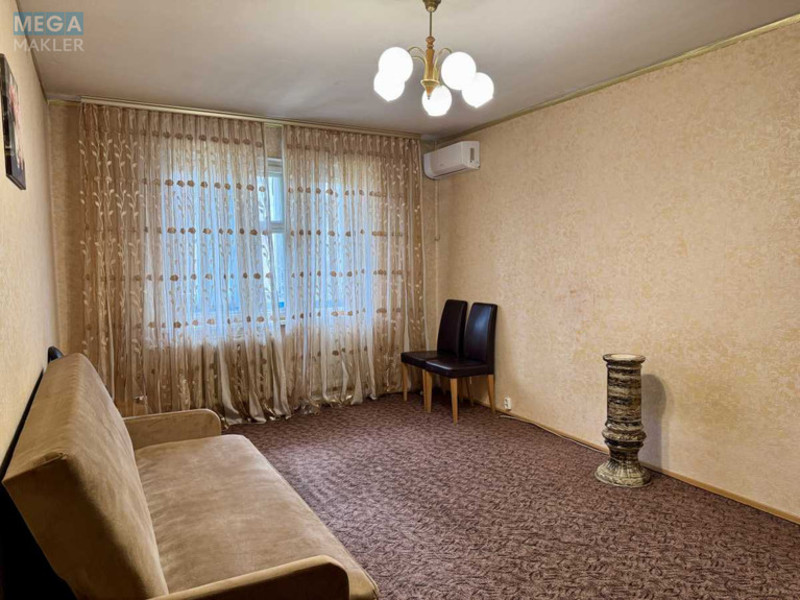 Продаж 2 кімнатної квартири (52/31/8), 2 пов. 10 пов. будинку, <a class="location-link" href="/kiev/" title="Недвижимость Київ">Київ</a>, <a class="location-link" href="/kiev/svyatoshinskij/" title="Недвижимость Святошинський район">Святошинський р-н</a>, Кулибина ул., 5 (изображение 1)
