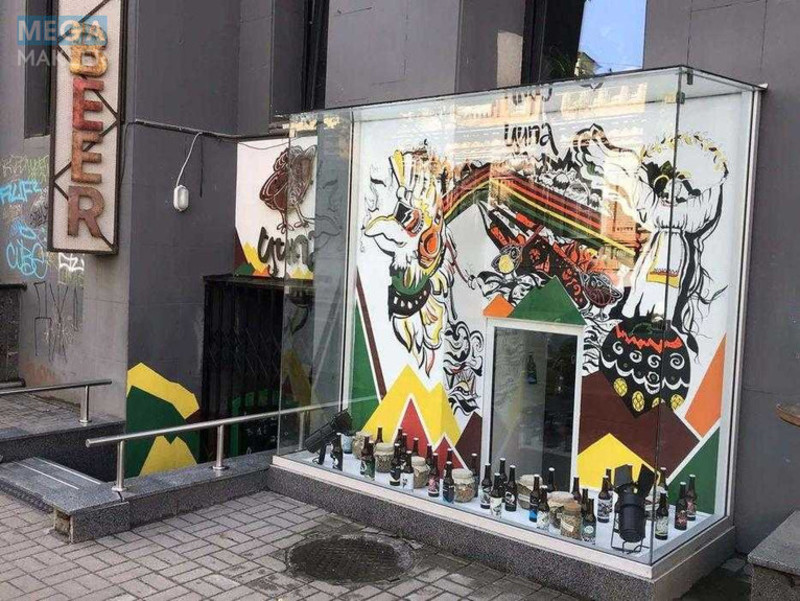 Продаж комерційної нерухомості, 126&nbsp;кв.м, под офис, <a class="location-link" href="/kiev/" title="Недвижимость Київ">Київ</a>, <a class="location-link" href="/kiev/shevchenkovskij/" title="Недвижимость Шевченківський район">Шевченківський р-н</a>, Житомирская Большая ул., 27 (изображение 1)